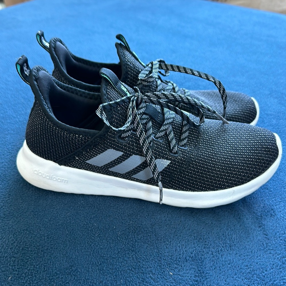 Adidas Cloudfoam Running Shoe. Women’s size 7.
